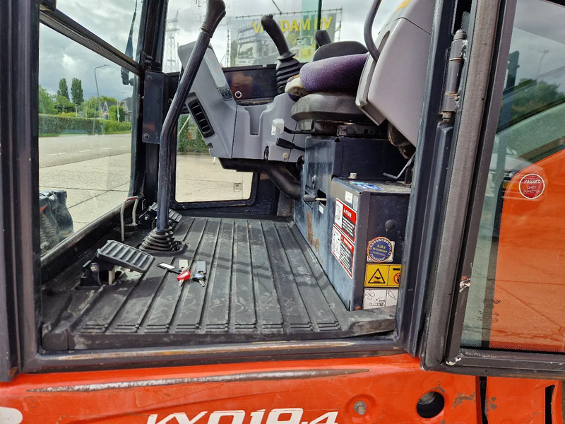 Мини-экскаватор Kubota KX019-4 CW05 met 2 bakken: фото 7