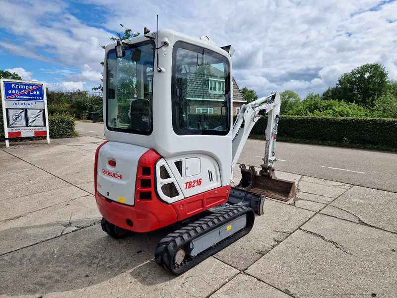 Takeuchi TB216 met 2089 uur - Мини-экскаватор: фото 4 Takeuchi TB216 met 2089 uur - Мини-экскаватор: фото 4