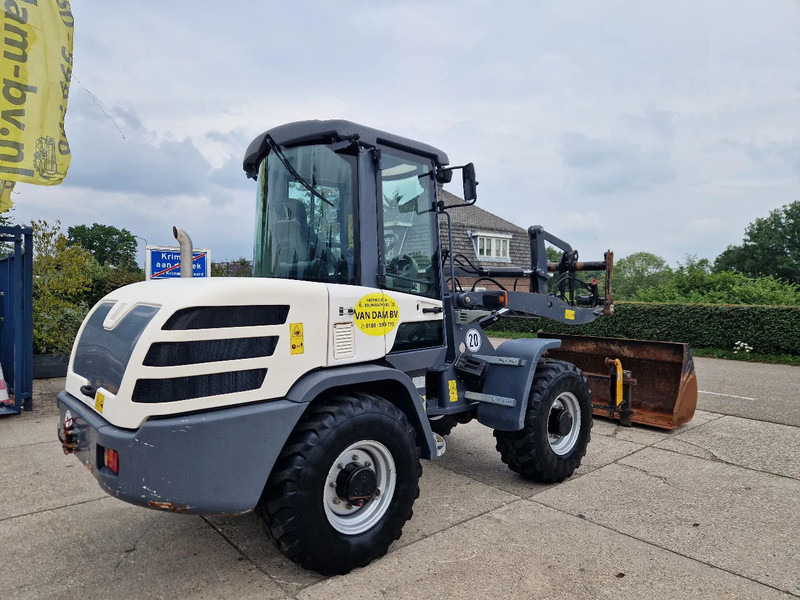 Yanmar TL80 / Terex TL80 / Schaeff TL80 very low hours! - Колёсный погрузчик: фото 3 Yanmar TL80 / Terex TL80 / Schaeff TL80 very low hours! - Колёсный погрузчик: фото 3