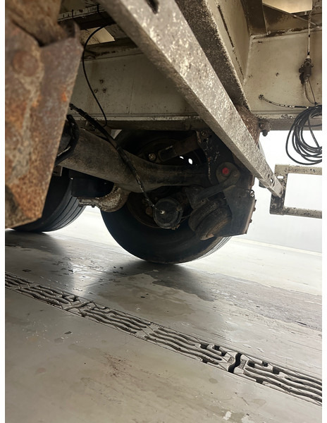 Benalu 55 cub in alu - Самосвальный полуприцеп: фото 4 Benalu 55 cub in alu - Самосвальный полуприцеп: фото 4