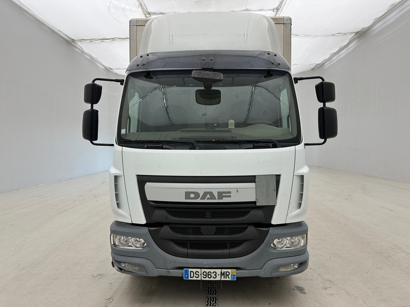 DAF LF 220 - Грузовик с закрытым кузовом: фото 2 DAF LF 220 - Грузовик с закрытым кузовом: фото 2