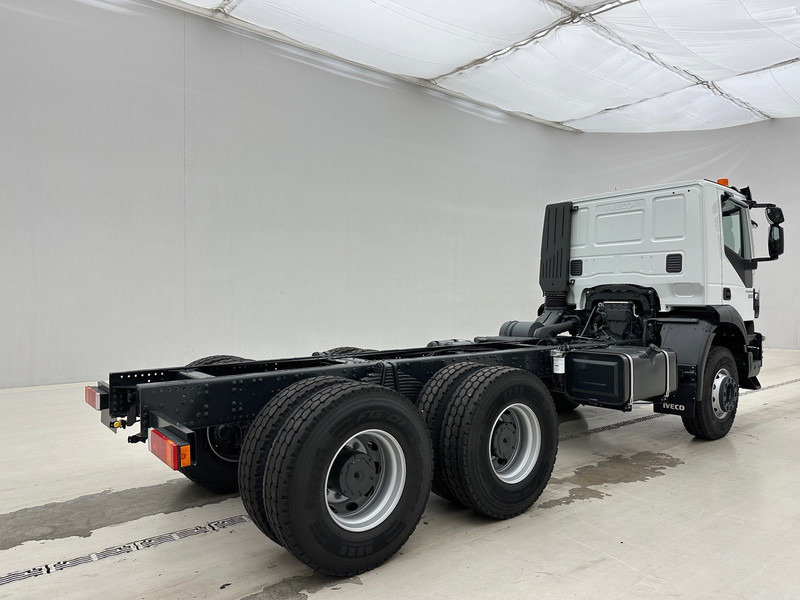 Новый Грузовик-шасси Iveco Trakker 380 - 6x4: фото 6