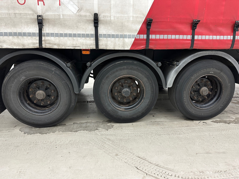 LAG Tautliner - Тентованный полуприцеп: фото 4 LAG Tautliner - Тентованный полуприцеп: фото 4