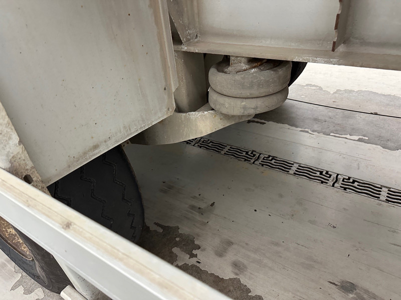 Полуприцеп бетоносмеситель MOL Mixer 10 cub: фото 8 Полуприцеп бетоносмеситель MOL Mixer 10 cub: фото 8