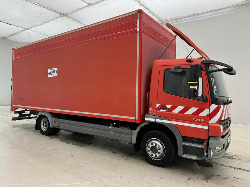 Mercedes-Benz Atego 1218 - Грузовик с закрытым кузовом: фото 3 Mercedes-Benz Atego 1218 - Грузовик с закрытым кузовом: фото 3
