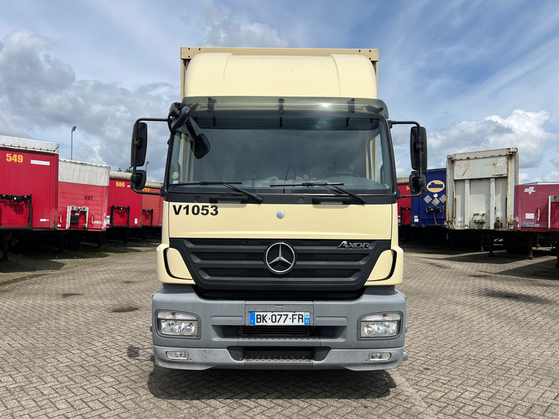 Mercedes-Benz Axor 1828 - Тентованный грузовик: фото 2 Mercedes-Benz Axor 1828 - Тентованный грузовик: фото 2