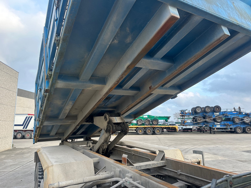 Renault KERAX 380 Dxi - 6x4 - Самосвал, Автоманипулятор: фото 5 Renault KERAX 380 Dxi - 6x4 - Самосвал, Автоманипулятор: фото 5