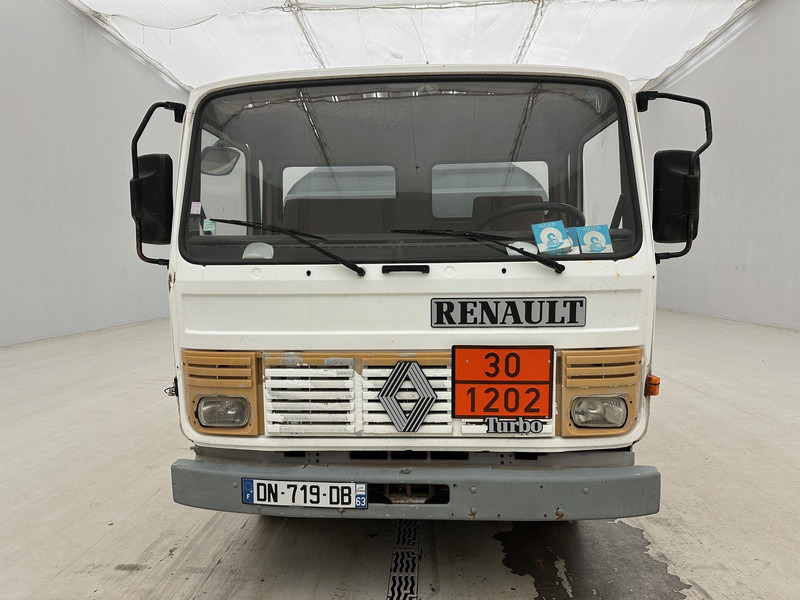 Renault Midliner S120 - Грузовик-цистерна: фото 2 Renault Midliner S120 - Грузовик-цистерна: фото 2