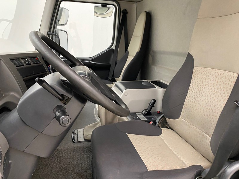Грузовик с закрытым кузовом Renault Premium 270 DXi*: фото 13