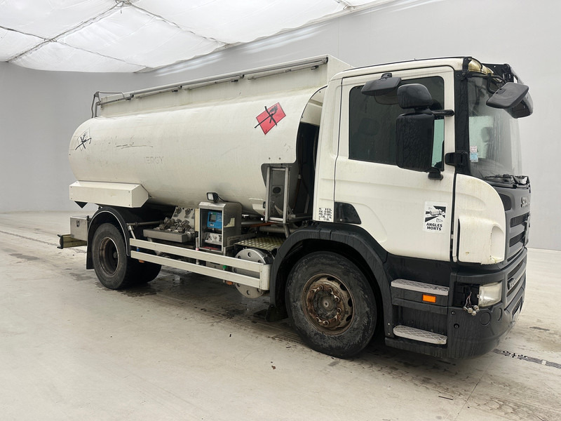 Scania P230* - Грузовик-цистерна: фото 3 Scania P230* - Грузовик-цистерна: фото 3