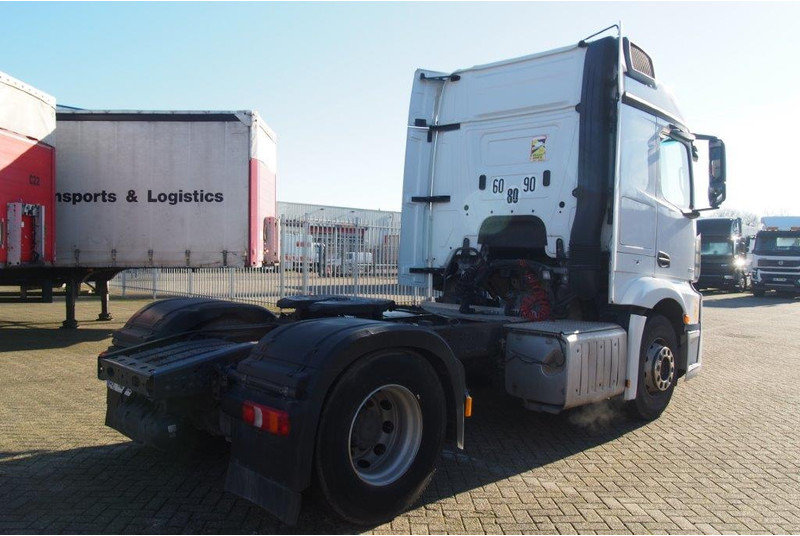 Mercedes-Benz Actros 1845LS "2016" - Тягач: фото 4 Mercedes-Benz Actros 1845LS "2016" - Тягач: фото 4