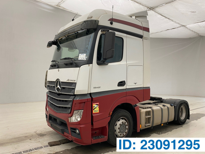 Mercedes-Benz Actros 1942 - Тягач: фото 1 Mercedes-Benz Actros 1942 - Тягач: фото 1