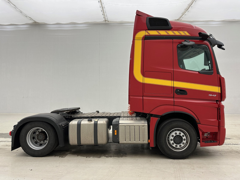 Mercedes-Benz Actros 1942 BigSpace - Тягач: фото 4 Mercedes-Benz Actros 1942 BigSpace - Тягач: фото 4