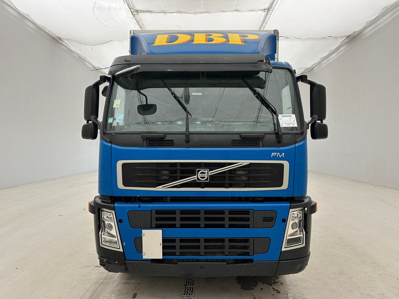 Volvo FM 300 - Грузовик с закрытым кузовом: фото 2 Volvo FM 300 - Грузовик с закрытым кузовом: фото 2