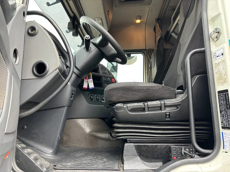 DAF XF 460 Spacecab Euro 6 - Тягач: фото 5 DAF XF 460 Spacecab Euro 6 - Тягач: фото 5