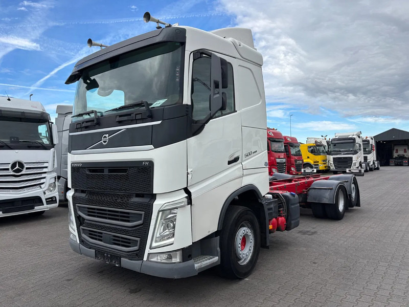 Volvo FH 500 6X2 Euro 6 - Грузовик-шасси: фото 1 Volvo FH 500 6X2 Euro 6 - Грузовик-шасси: фото 1