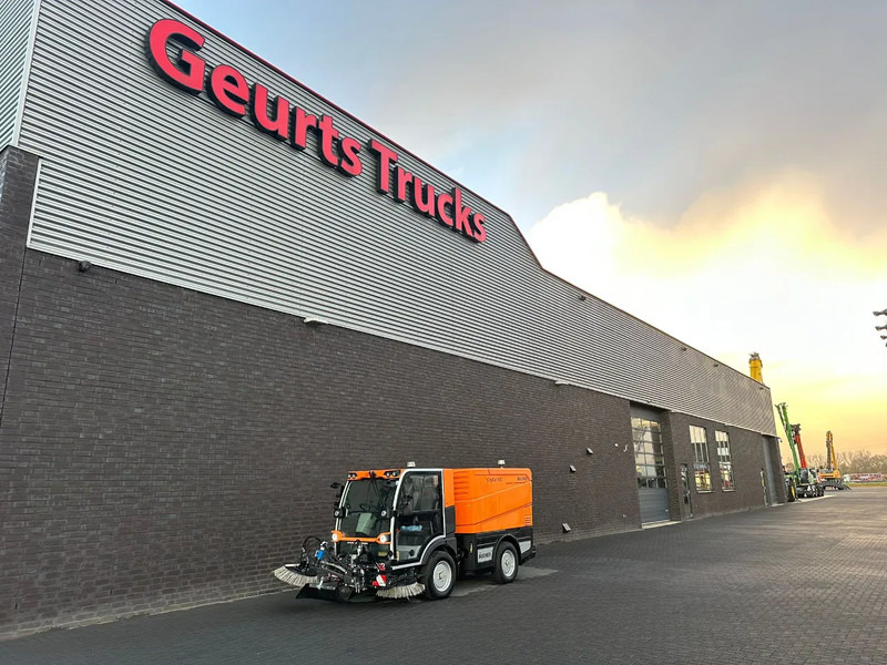 Bucher CITYCAT V20 - Подметально-уборочная машина: фото 2 Bucher CITYCAT V20 - Подметально-уборочная машина: фото 2