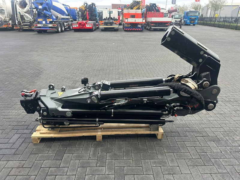FASSI JIB L 425 VOOR FASSI F425 KRAAN SERIES 2024BWJ, ONGEBRUIKT. 5 X HYDRAULICHE UITSCHUIFBAAR - Стрела: фото 5 FASSI JIB L 425 VOOR FASSI F425 KRAAN SERIES 2024BWJ, ONGEBRUIKT. 5 X HYDRAULICHE UITSCHUIFBAAR - Стрела: фото 5