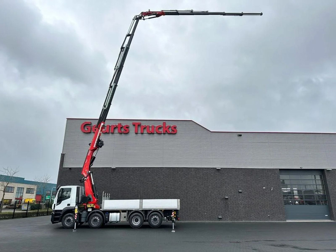 Iveco Stralis 480 X-WAY 8X2 + FASSI 545RA.2.26 + JIB L - Автоманипулятор: фото 4 Iveco Stralis 480 X-WAY 8X2 + FASSI 545RA.2.26 + JIB L - Автоманипулятор: фото 4