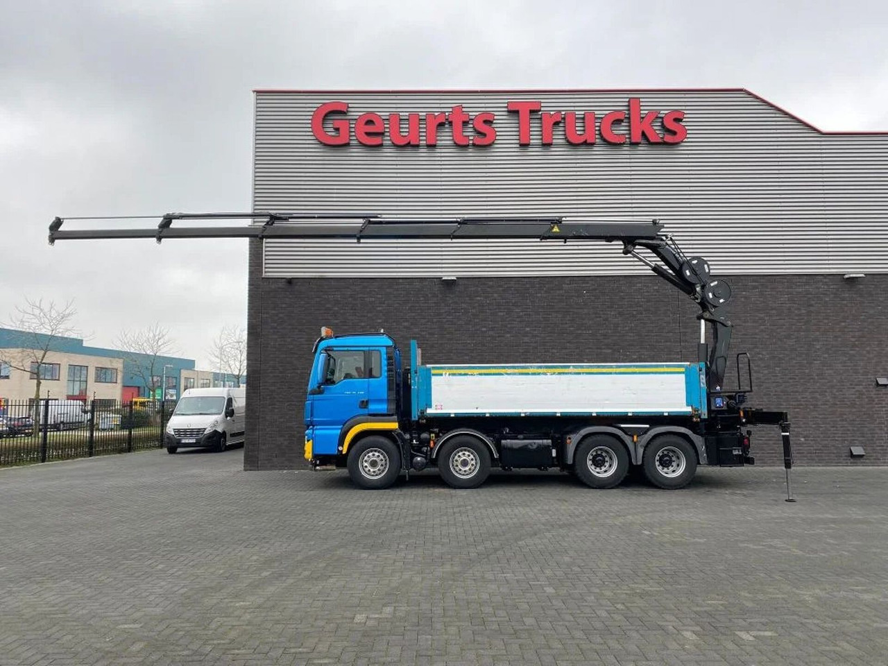 MAN TGS 35.480 8X4 KIPPER/TIPPER + HMF 2620-K5 KRAAN - Самосвал, Автоманипулятор: фото 1 MAN TGS 35.480 8X4 KIPPER/TIPPER + HMF 2620-K5 KRAAN - Самосвал, Автоманипулятор: фото 1
