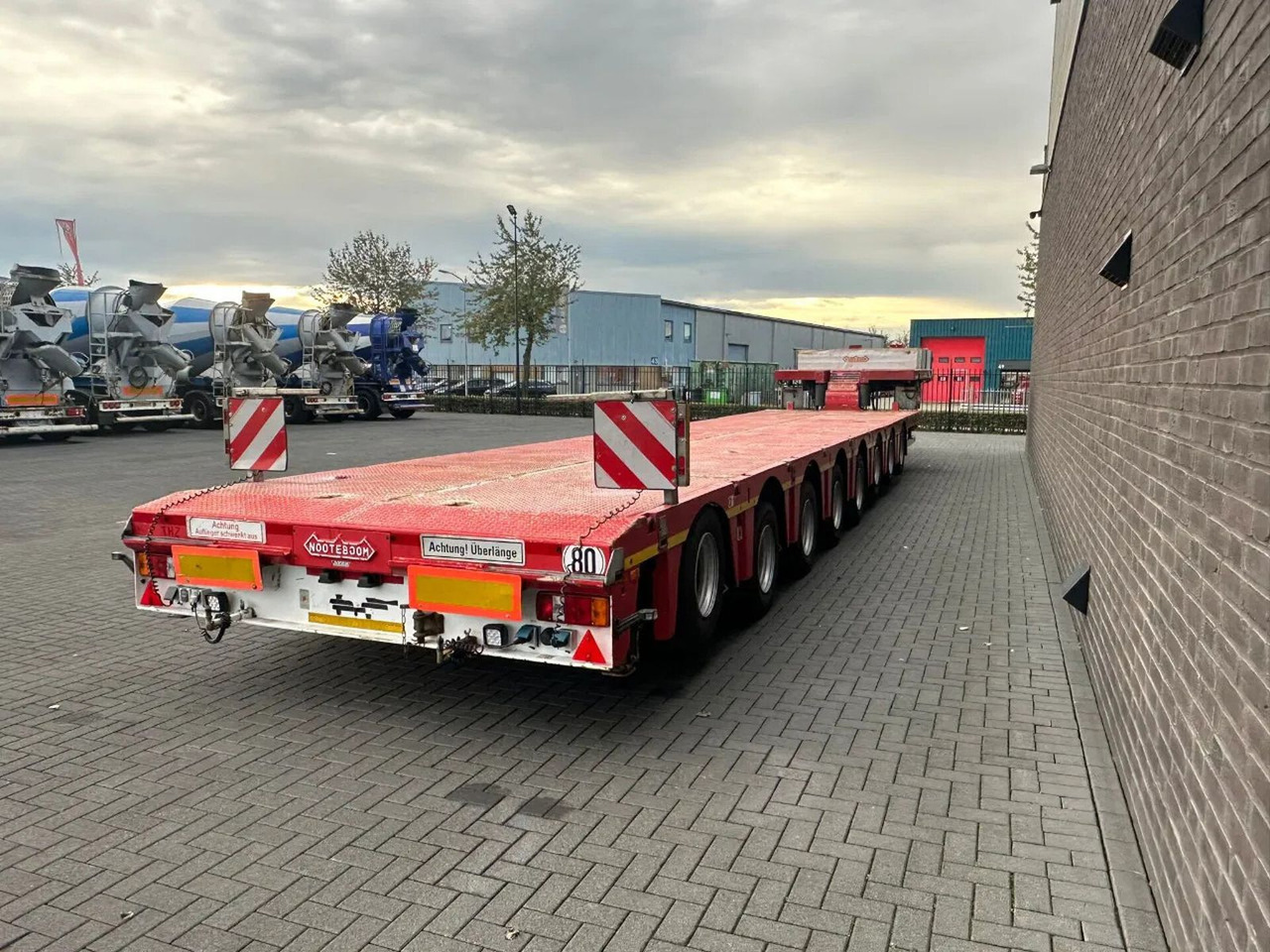 Nooteboom MCO-121-08V 8 AXEL SEMIE LOWLOADER 1X EXTENDABLE - Низкорамный полуприцеп: фото 5 Nooteboom MCO-121-08V 8 AXEL SEMIE LOWLOADER 1X EXTENDABLE - Низкорамный полуприцеп: фото 5