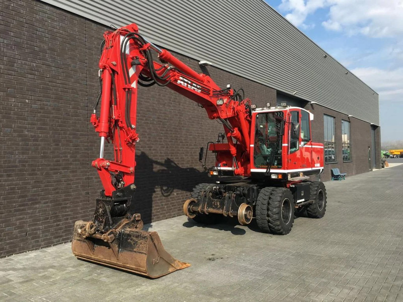 Terex TW 160 SR RAILWAY EXAVATOR - Колёсный экскаватор: фото 2 Terex TW 160 SR RAILWAY EXAVATOR - Колёсный экскаватор: фото 2