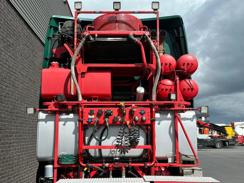 Тягач MAN TGX 41.640 8X4/4 BBS HEAVY DUTY TRACTOR 500 TONS PUSH AND PULL: фото 18
