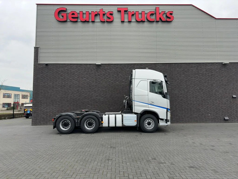 Volvo FH 460 6X4 TREKKER/TRACTOR/SZM EURO 6 HYDRAULIC - Тягач: фото 4 Volvo FH 460 6X4 TREKKER/TRACTOR/SZM EURO 6 HYDRAULIC - Тягач: фото 4