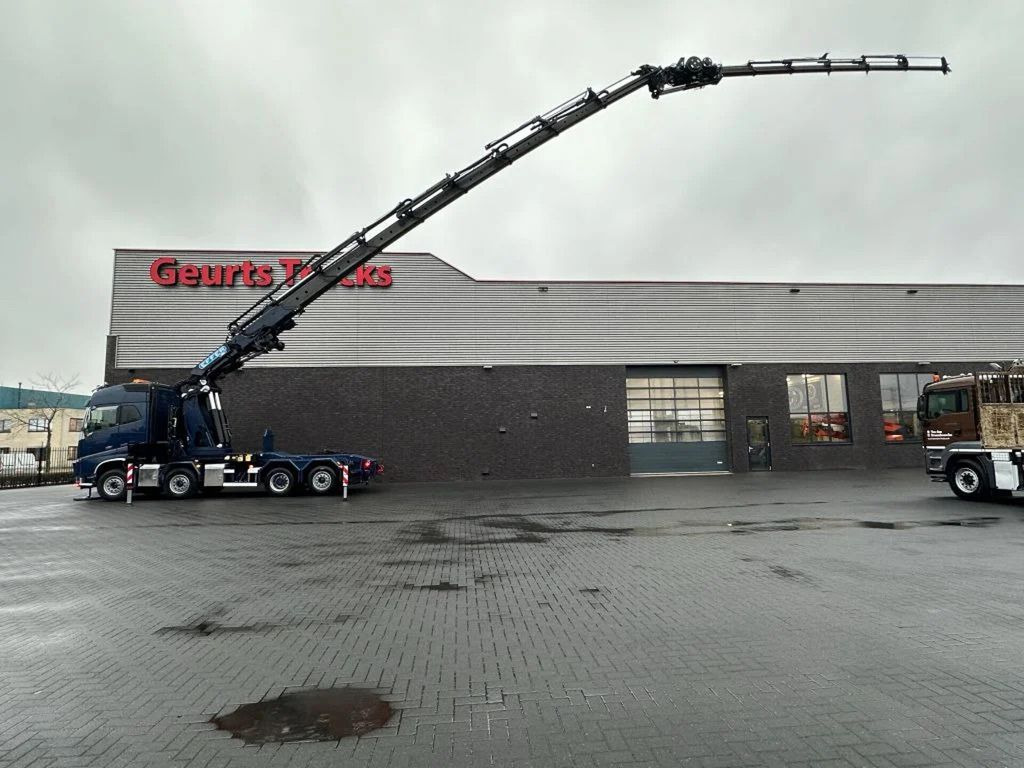Volvo FH 16.650 8X2 + EFFER 1855/8S + JIB 6S HEAVY DUT - Автоманипулятор, Тягач: фото 1 Volvo FH 16.650 8X2 + EFFER 1855/8S + JIB 6S HEAVY DUT - Автоманипулятор, Тягач: фото 1