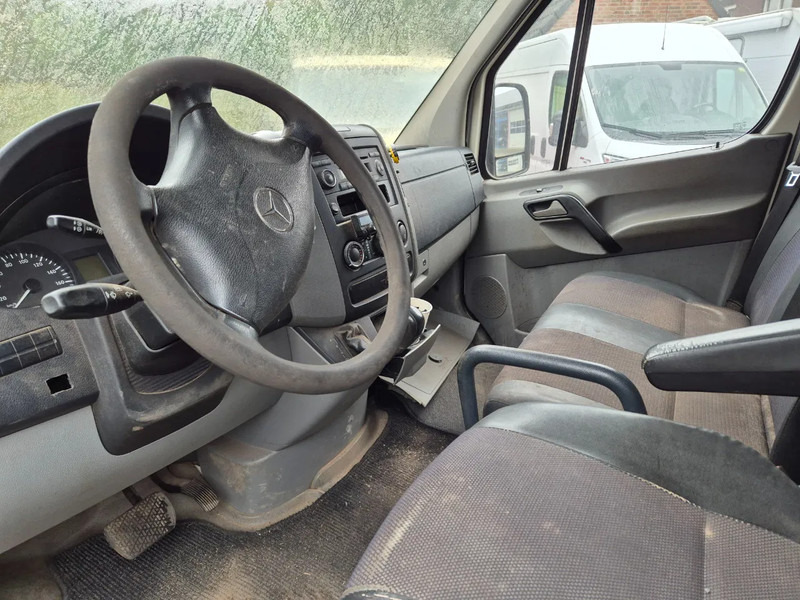 Mercedes-Benz Sprinter 516 autom. motor defect. L2 H2 - Цельнометаллический фургон: фото 5 Mercedes-Benz Sprinter 516 autom. motor defect. L2 H2 - Цельнометаллический фургон: фото 5