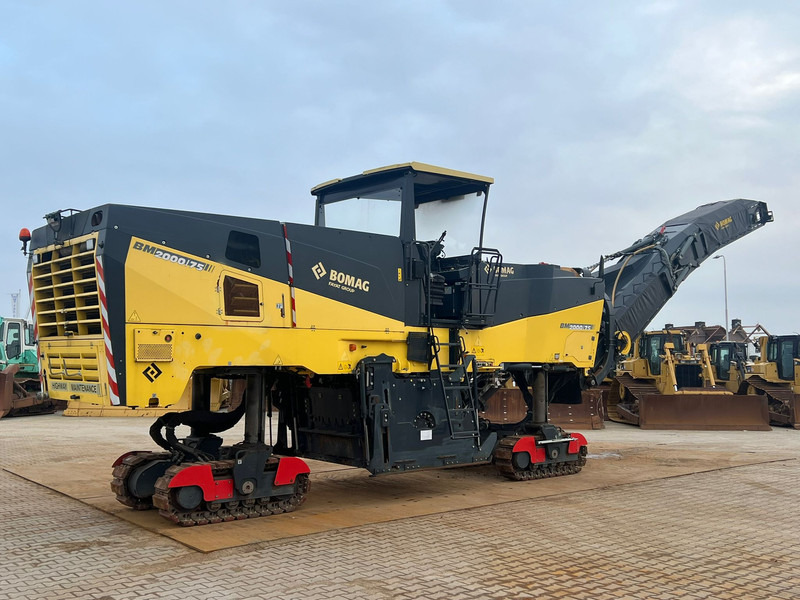 Bomag BM2000/75 Cold Planer - Асфальтоукладочная техника: фото 1 Bomag BM2000/75 Cold Planer - Асфальтоукладочная техника: фото 1