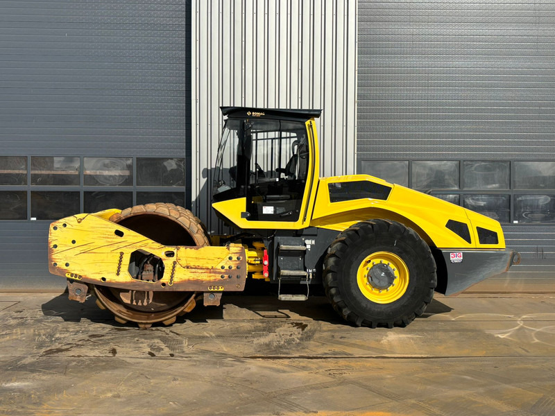 Bomag BW219PDH-5 - Каток: фото 1 Bomag BW219PDH-5 - Каток: фото 1