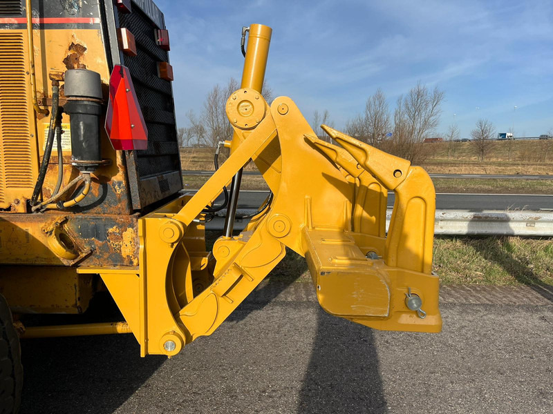 Грейдер Caterpillar 160H: фото 9