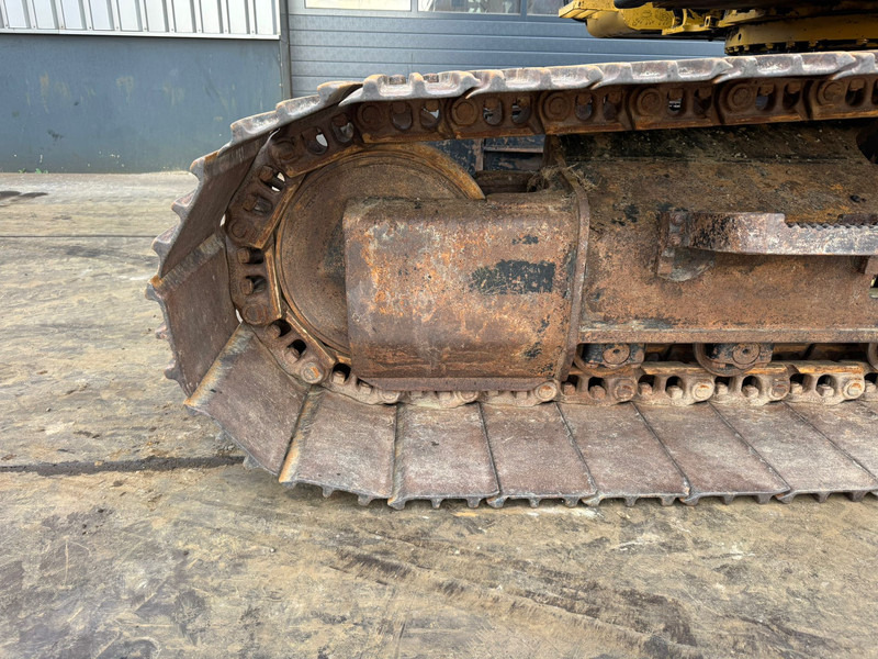 Гусеничный экскаватор Caterpillar 319DL: фото 11