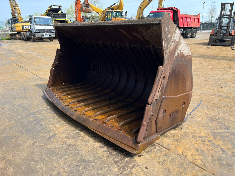 Doosan Bucket DL420-3 4500 l - Ковш: фото 2 Doosan Bucket DL420-3 4500 l - Ковш: фото 2