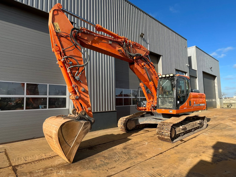 Doosan DX255LC-3 - Гусеничный экскаватор: фото 2 Doosan DX255LC-3 - Гусеничный экскаватор: фото 2