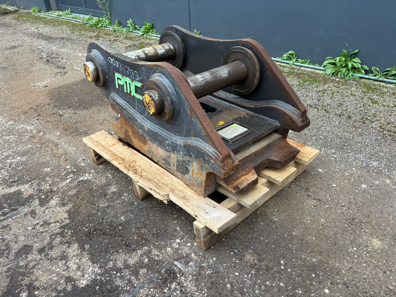 Hydraulic Quick Coupler for Caterpillar 320GC S70 - Сцепное устройство: фото 3 Hydraulic Quick Coupler for Caterpillar 320GC S70 - Сцепное устройство: фото 3