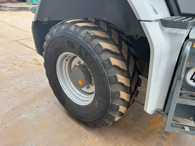 Kramer 8155 / Forks / bucket в лизинг Kramer 8155 / Forks / bucket: фото 13