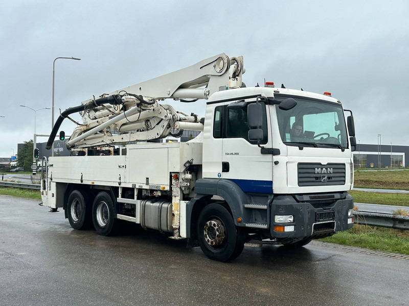 Автобетононасос для транспортировки сыпучих материалов MAN TGA 26.360 6x4 with Putzmeister BSF24-4.16 24m Concrete Pump: фото 7