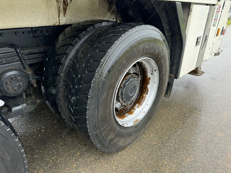 Автобетононасос для транспортировки сыпучих материалов MAN TGA 26.360 6x4 with Putzmeister BSF24-4.16 24m Concrete Pump: фото 11