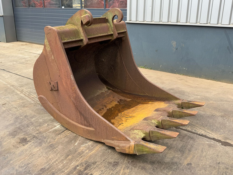 Verachtert Verachtert Bucket with teeth CW40 - Ковш: фото 1 Verachtert Verachtert Bucket with teeth CW40 - Ковш: фото 1