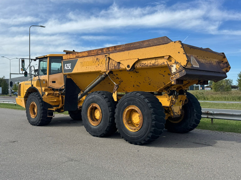 Volvo A25E - Сочленённый самосвал: фото 3 Volvo A25E - Сочленённый самосвал: фото 3