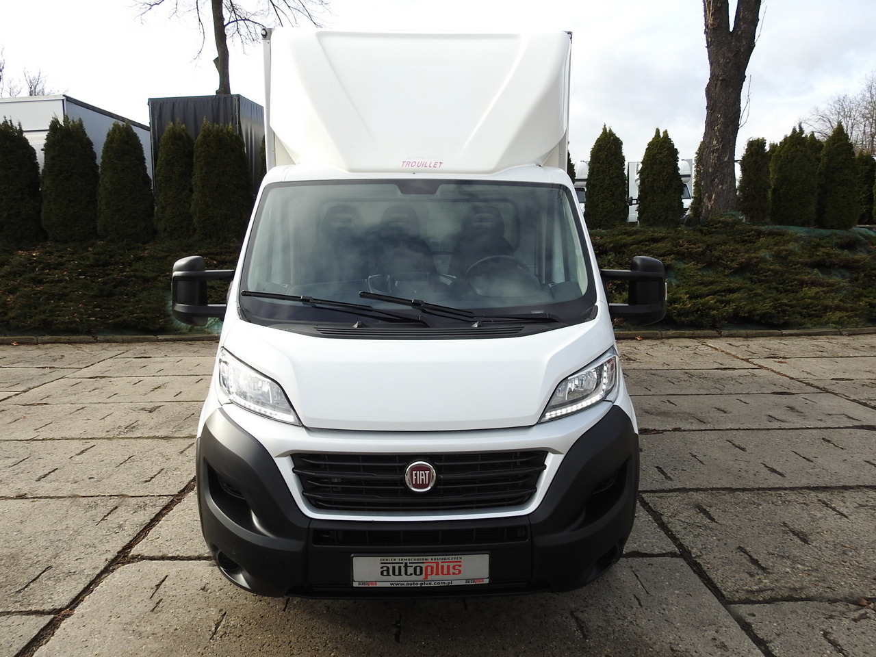 FIAT DUCATO BOX LIFT 8 PALLETS CRUISE CONTROL NAVIGATION AIR CONDITIONING LED LIGHTS 130HP - Фургон с закрытым кузовом: фото 5 FIAT DUCATO BOX LIFT 8 PALLETS CRUISE CONTROL NAVIGATION AIR CONDITIONING LED LIGHTS 130HP - Фургон с закрытым кузовом: фото 5