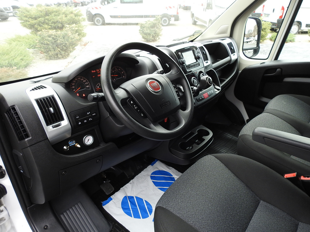 FIAT DUCATO TARPAULIN 10 PALLETS AIR CONDITIONING PNEUMATICS 160HP - Тентованный фургон: фото 2 FIAT DUCATO TARPAULIN 10 PALLETS AIR CONDITIONING PNEUMATICS 160HP - Тентованный фургон: фото 2