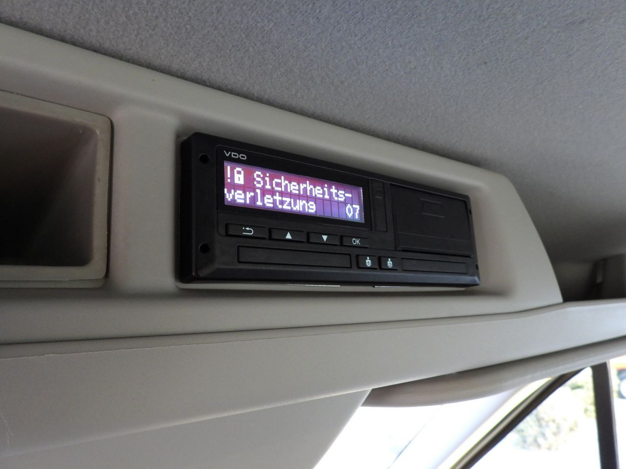 FORD TRANSIT 4x4 STAKE BODY DOUBLE CABIN DOKA 6 SEATS CRUISE CONTROL LED LIGHTS AIR CONDITIONING 170HP - Грузопассажирский фургон: фото 5 FORD TRANSIT 4x4 STAKE BODY DOUBLE CABIN DOKA 6 SEATS CRUISE CONTROL LED LIGHTS AIR CONDITIONING 170HP - Грузопассажирский фургон: фото 5