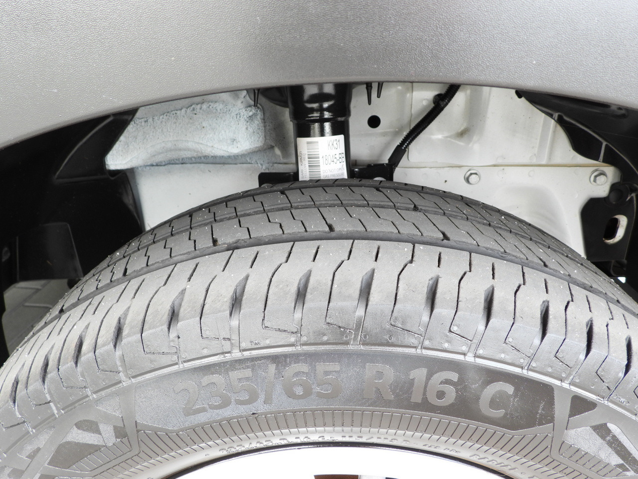 Фургон с закрытым кузовом FORD TRANSIT BOX 8 PALLETS CRUISE CONTROL AIR CONDITIONING 130HP: фото 21 Фургон с закрытым кузовом FORD TRANSIT BOX 8 PALLETS CRUISE CONTROL AIR CONDITIONING 130HP: фото 21