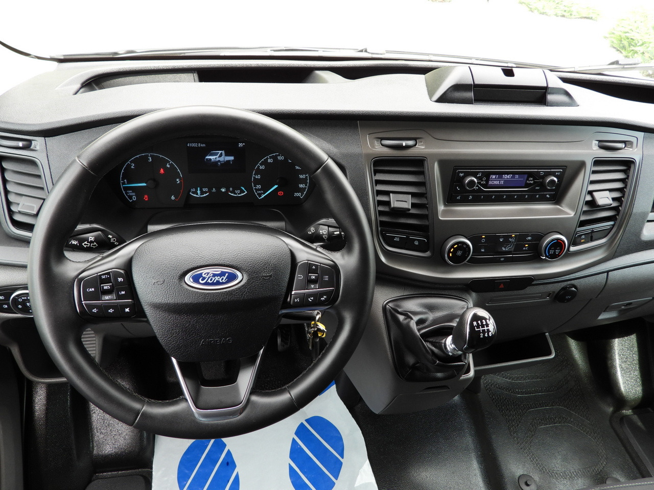 Фургон с закрытым кузовом FORD TRANSIT BOX 8 PALLETS CRUISE CONTROL AIR CONDITIONING 130HP: фото 28 Фургон с закрытым кузовом FORD TRANSIT BOX 8 PALLETS CRUISE CONTROL AIR CONDITIONING 130HP: фото 28