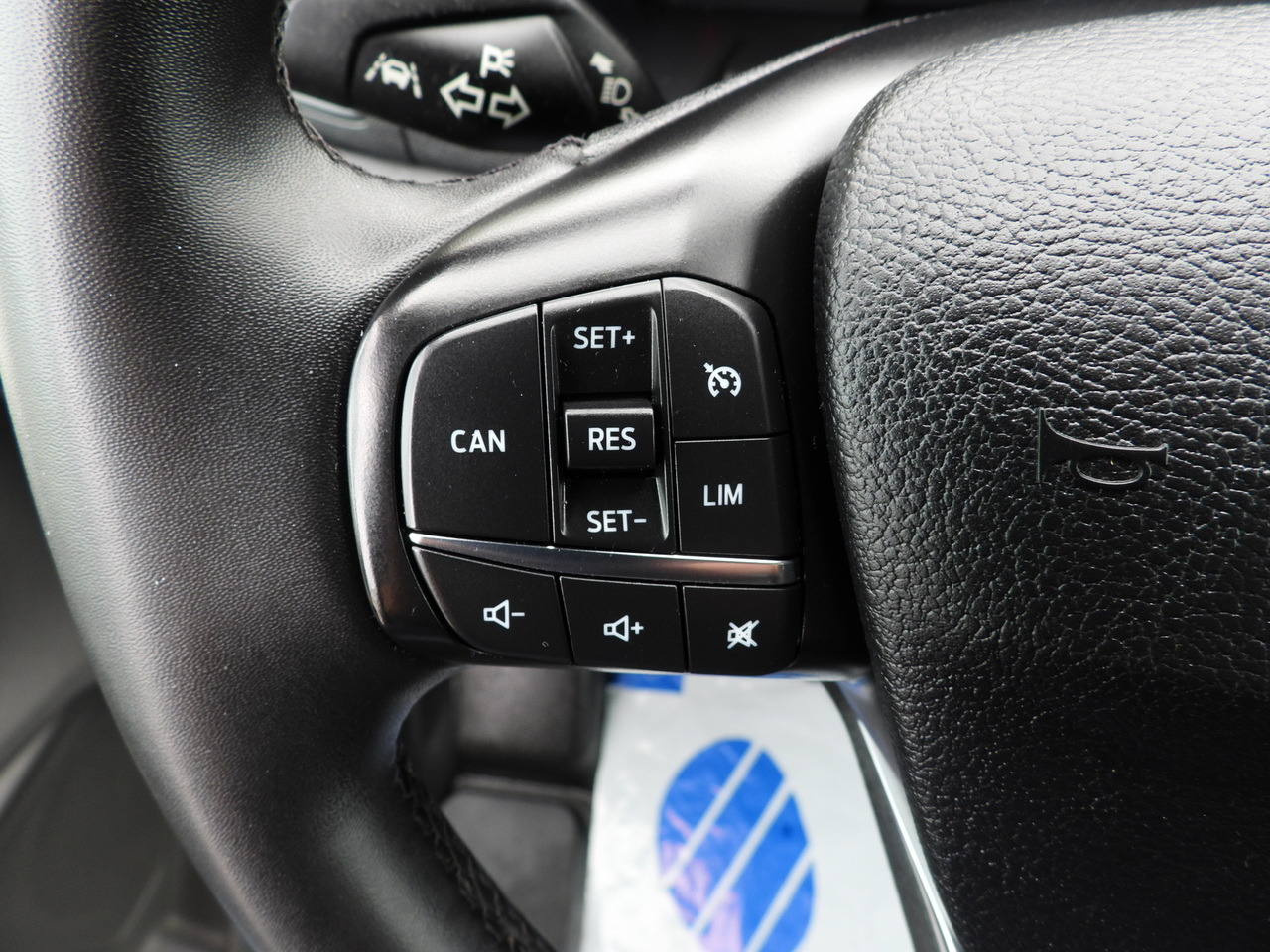 Фургон с закрытым кузовом FORD TRANSIT BOX 8 PALLETS CRUISE CONTROL AIR CONDITIONING 130HP: фото 30 Фургон с закрытым кузовом FORD TRANSIT BOX 8 PALLETS CRUISE CONTROL AIR CONDITIONING 130HP: фото 30