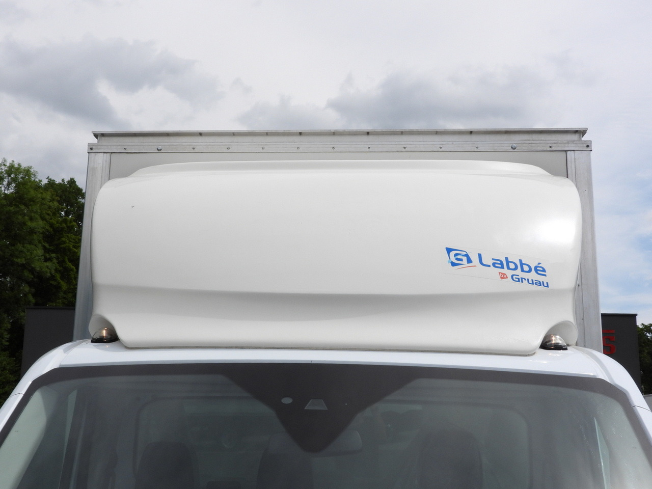 Фургон с закрытым кузовом FORD TRANSIT BOX 8 PALLETS CRUISE CONTROL AIR CONDITIONING 130HP: фото 14 Фургон с закрытым кузовом FORD TRANSIT BOX 8 PALLETS CRUISE CONTROL AIR CONDITIONING 130HP: фото 14