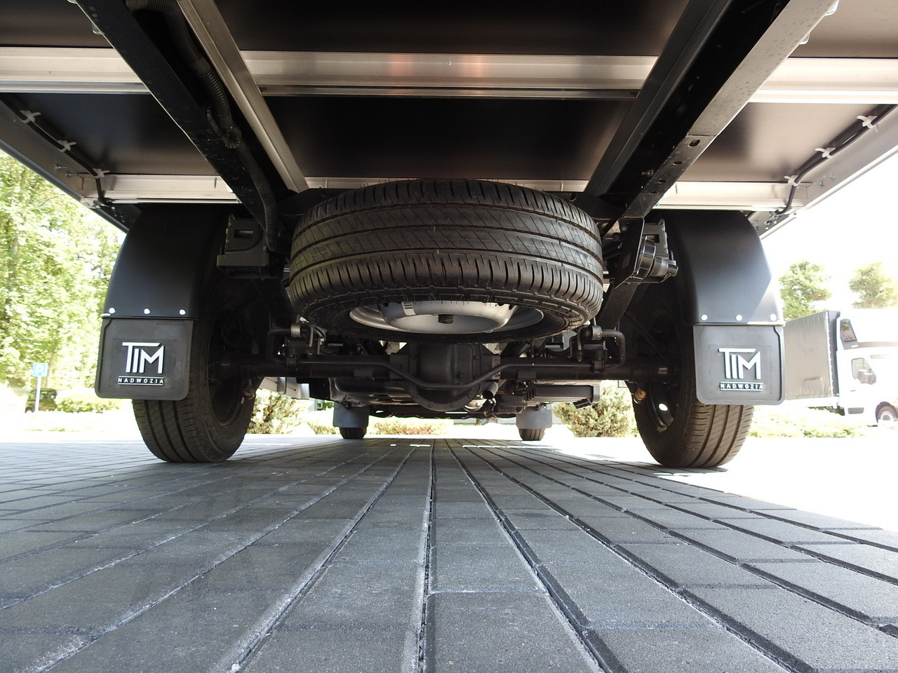 Новый Тентованный фургон IVECO DAILY 35S18 NEW TARPAULIN 8 PALLETS CRUISE CONTROL NAVIGATION LED LIGHTS AUTOMATIC TRANSMISSION HI-MATIC MANUFACTURERS WARRANTY 180HP: фото 17 Новый Тентованный фургон IVECO DAILY 35S18 NEW TARPAULIN 8 PALLETS CRUISE CONTROL NAVIGATION LED LIGHTS AUTOMATIC TRANSMISSION HI-MATIC MANUFACTURERS WARRANTY 180HP: фото 17